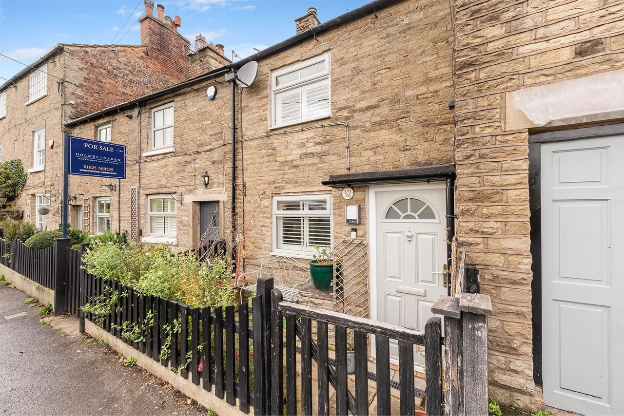 Clarke Lane, Bollington, photo 14