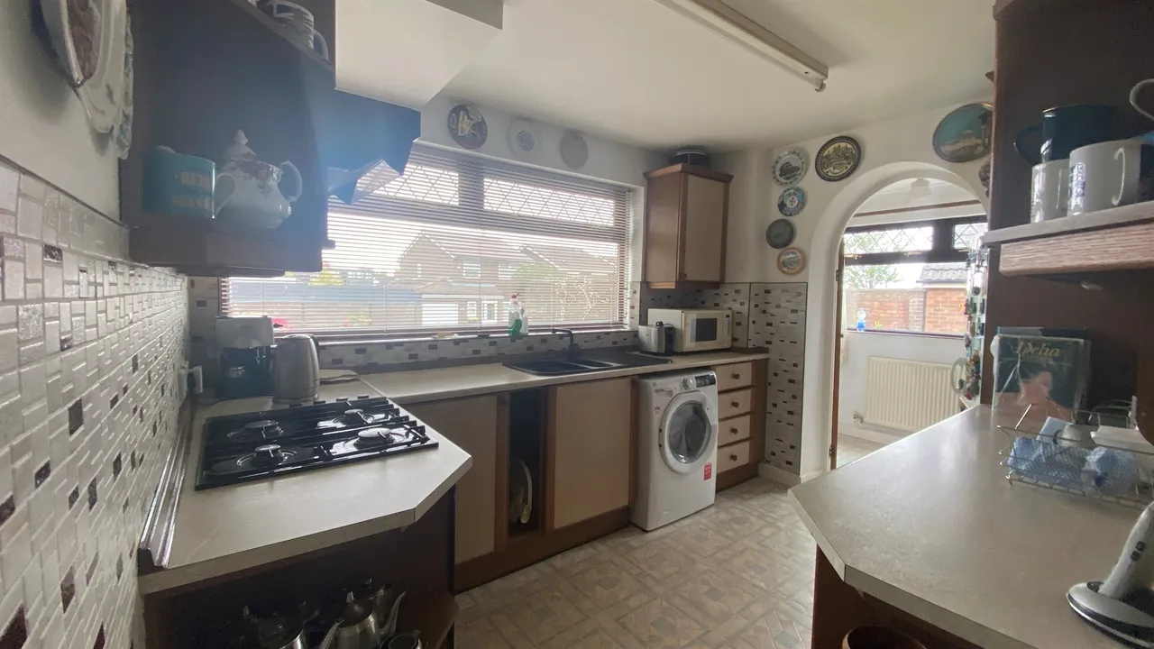 Hastings Place, Penarth, CF64, photo 5