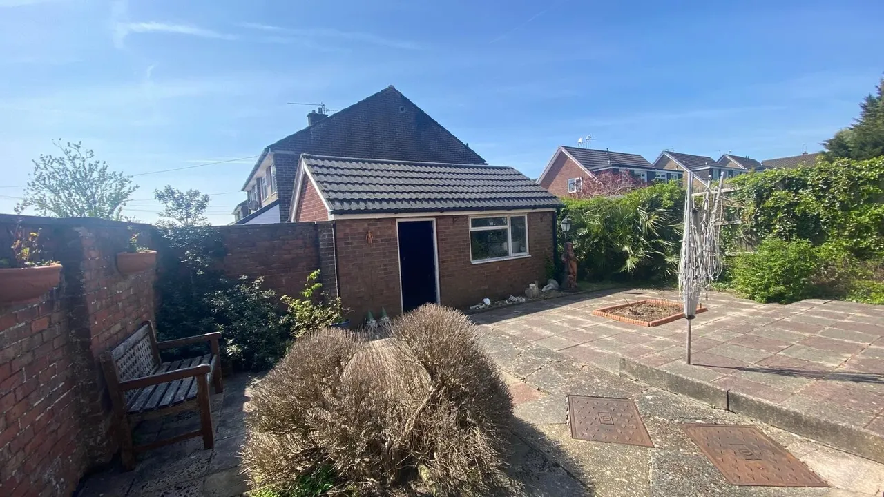 Hastings Place, Penarth, CF64, photo 14