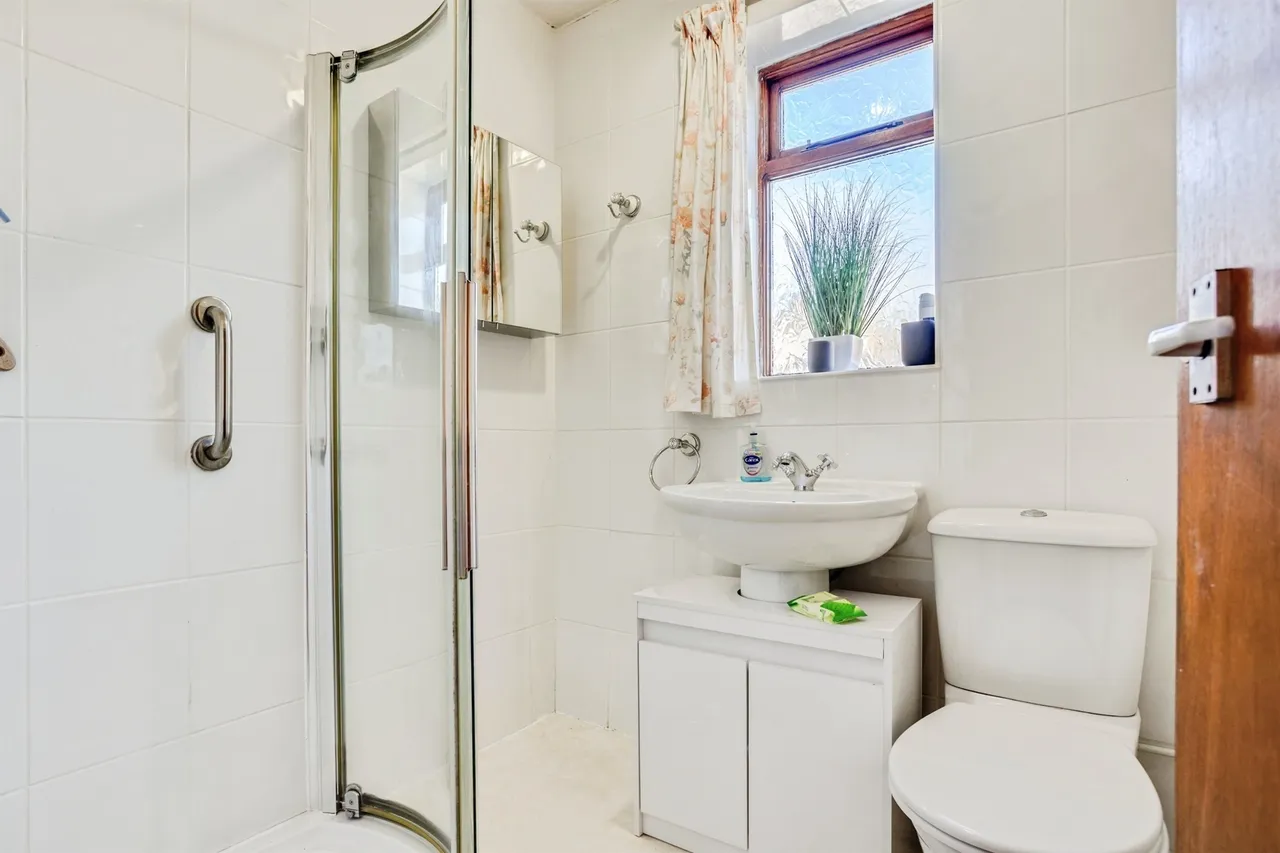 Fernlea Close, Crofton, Wakefield, photo 11