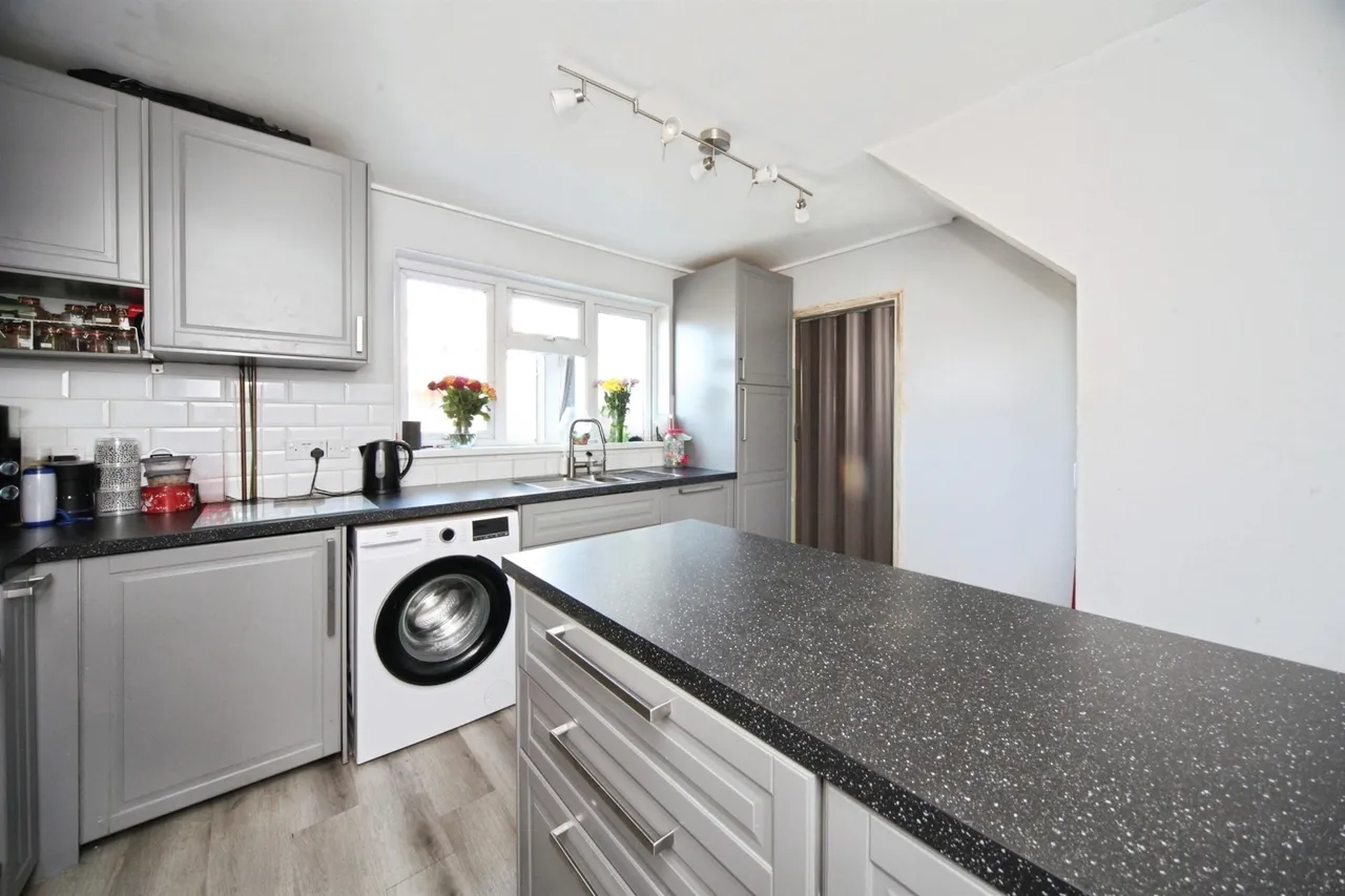 Maidenbower Avenue, Dunstable, LU6, photo 3