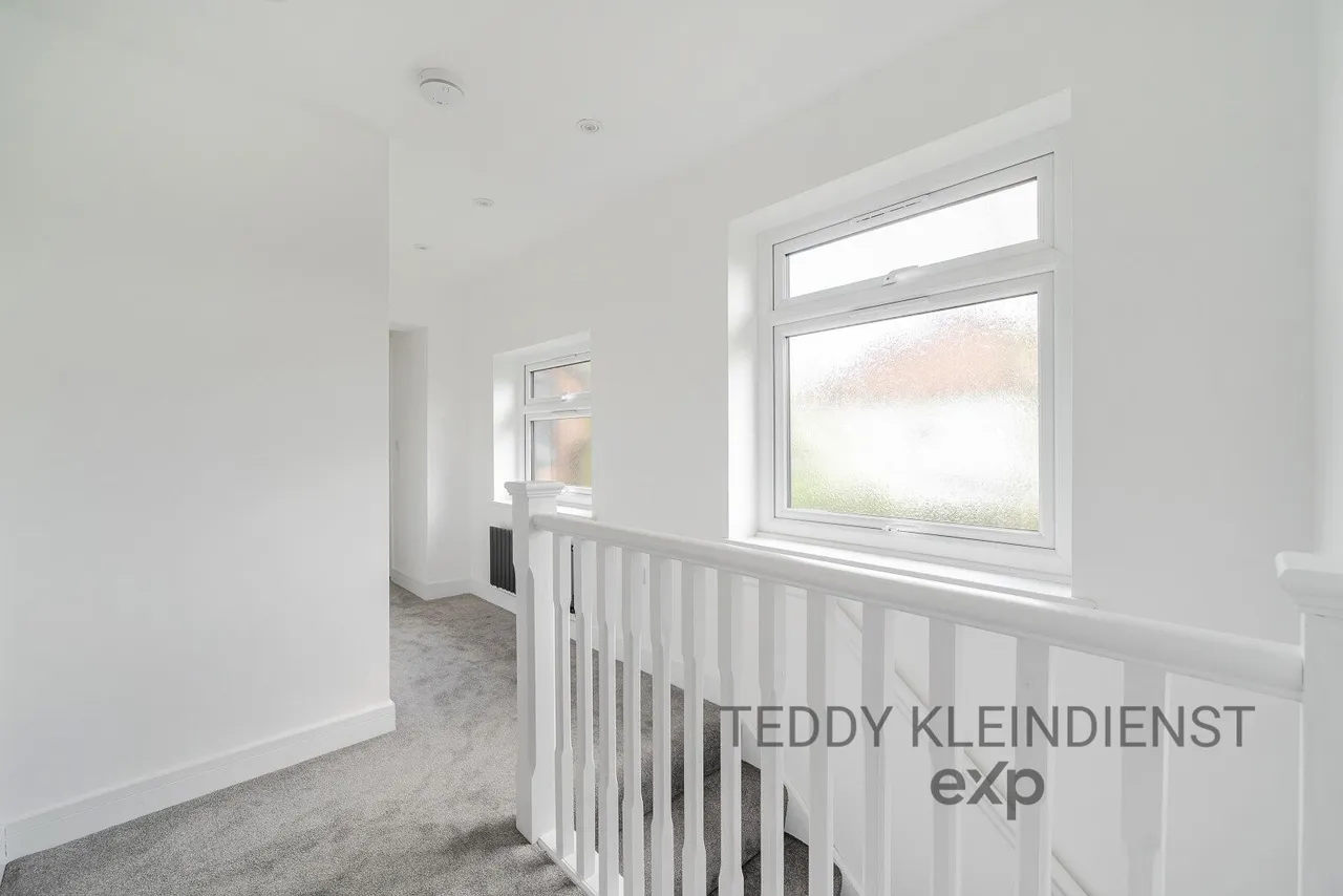 Summer Road, Thames Ditton, KT7, photo 14