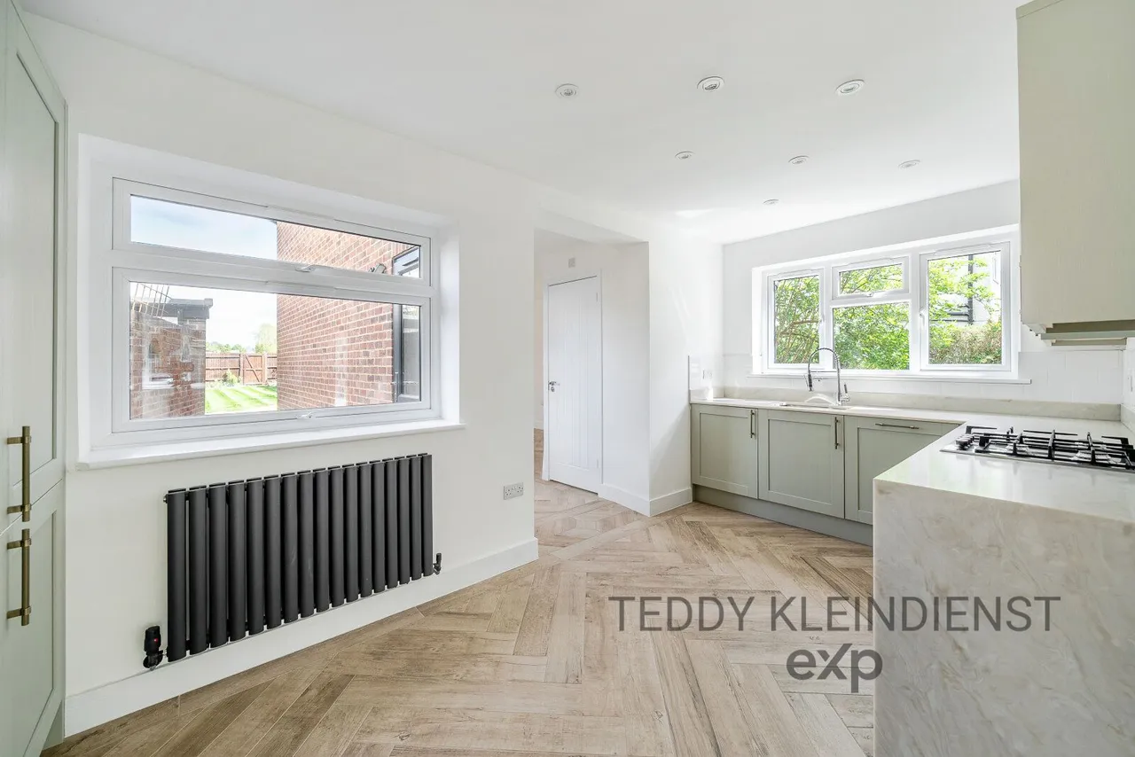 Summer Road, Thames Ditton, KT7, photo 13