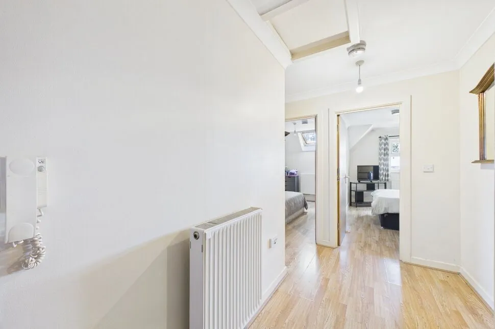 Flat 9 Valley Heights Joyce Green, Dartford, DA1, photo 4