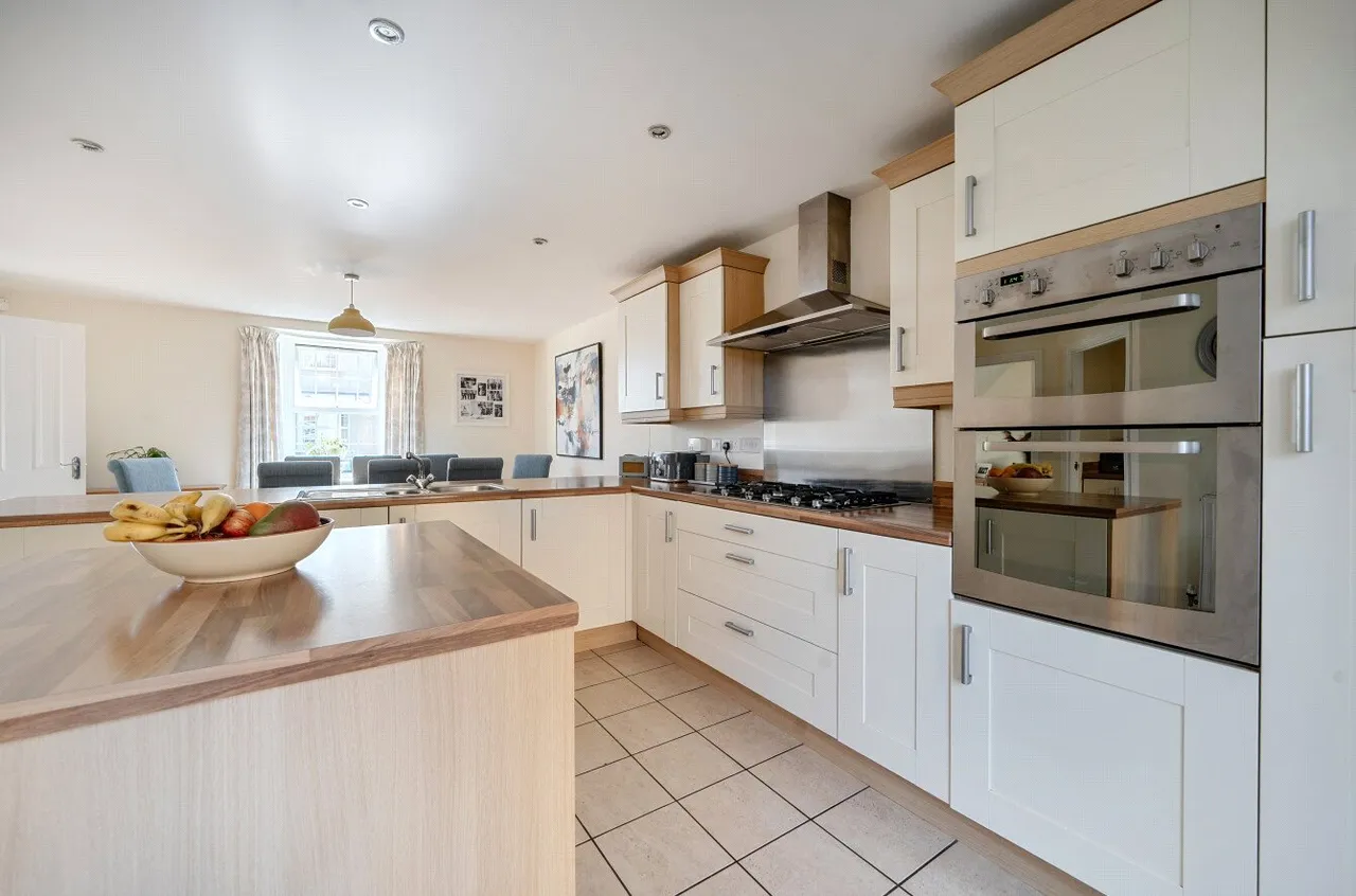 Meredith Close, Creech St. Michael, Taunton, Somerset, TA3 5BF, photo 4