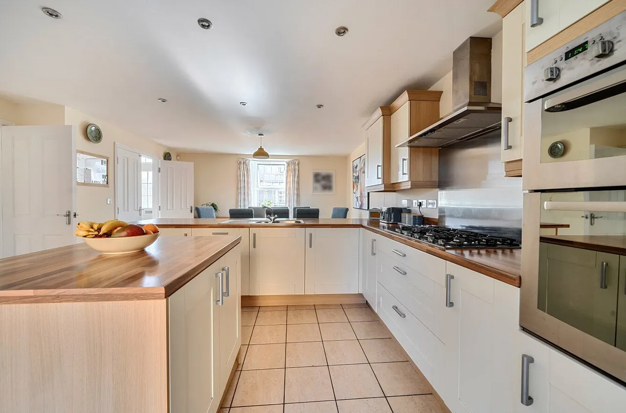 Meredith Close, Creech St. Michael, Taunton, Somerset, TA3 5BF, photo 5