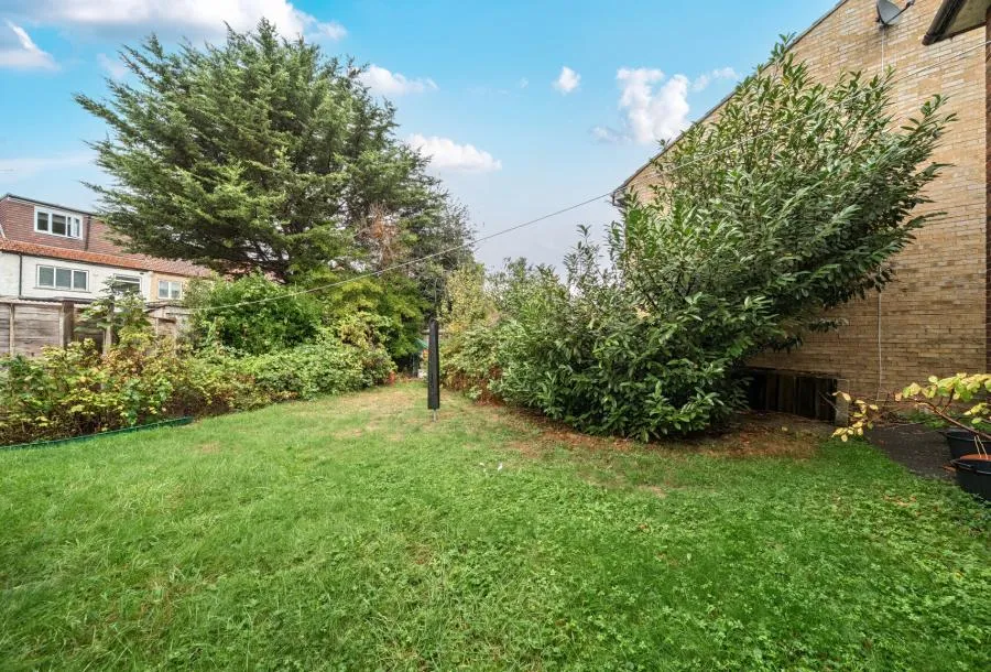 Heatherdene Close, Mitcham, CR4, photo 4
