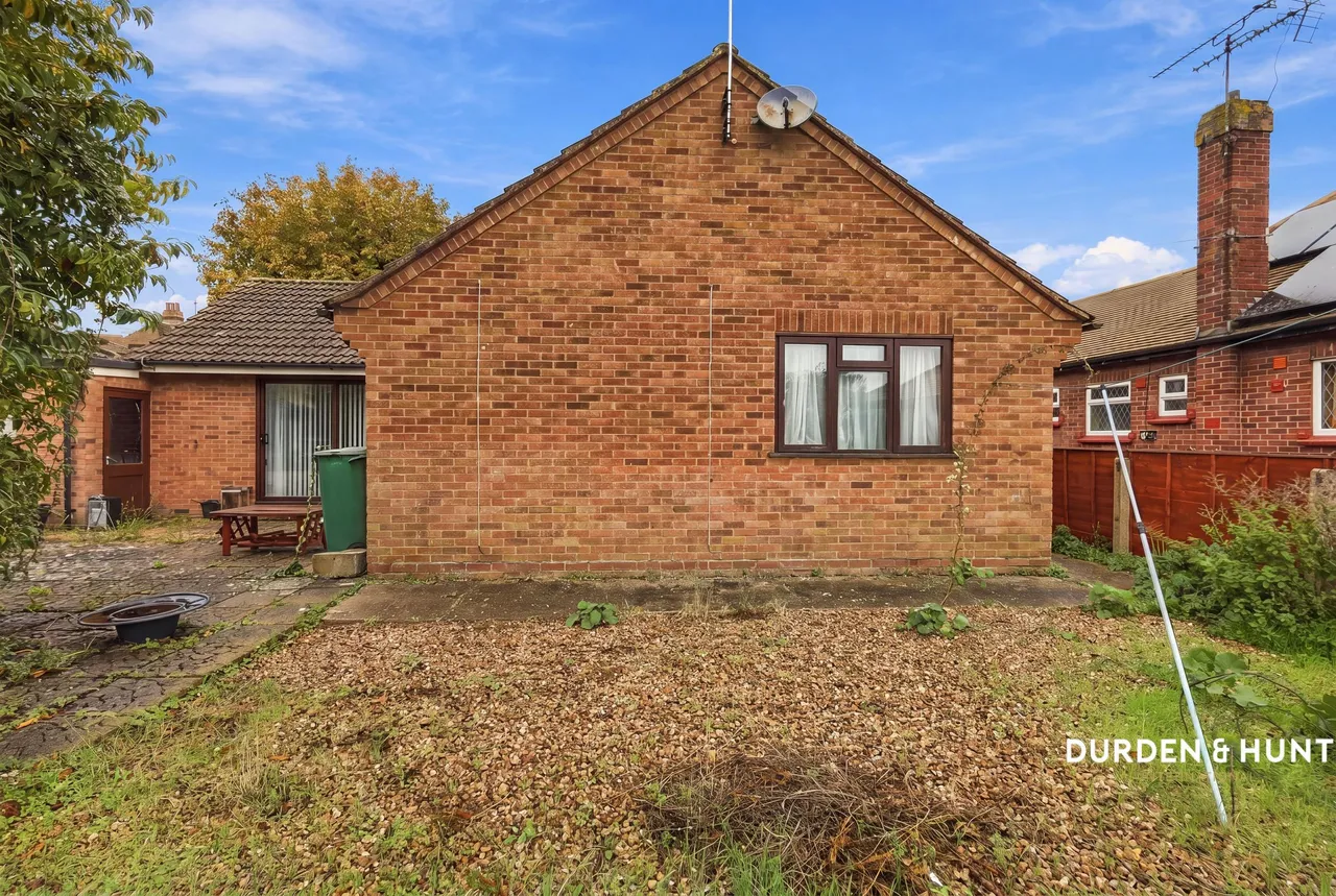 Holland Road, Clacton-On-Sea, CO15, photo 21