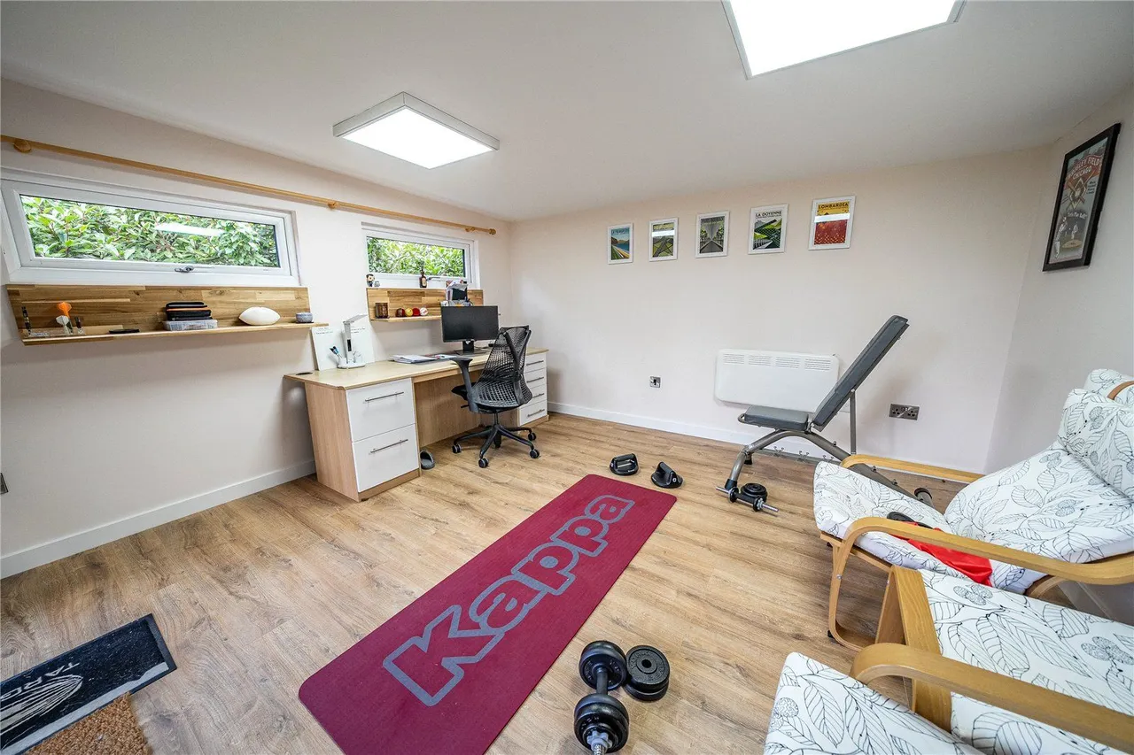 Ashburn Croft, Wetherby, LS22, photo 19