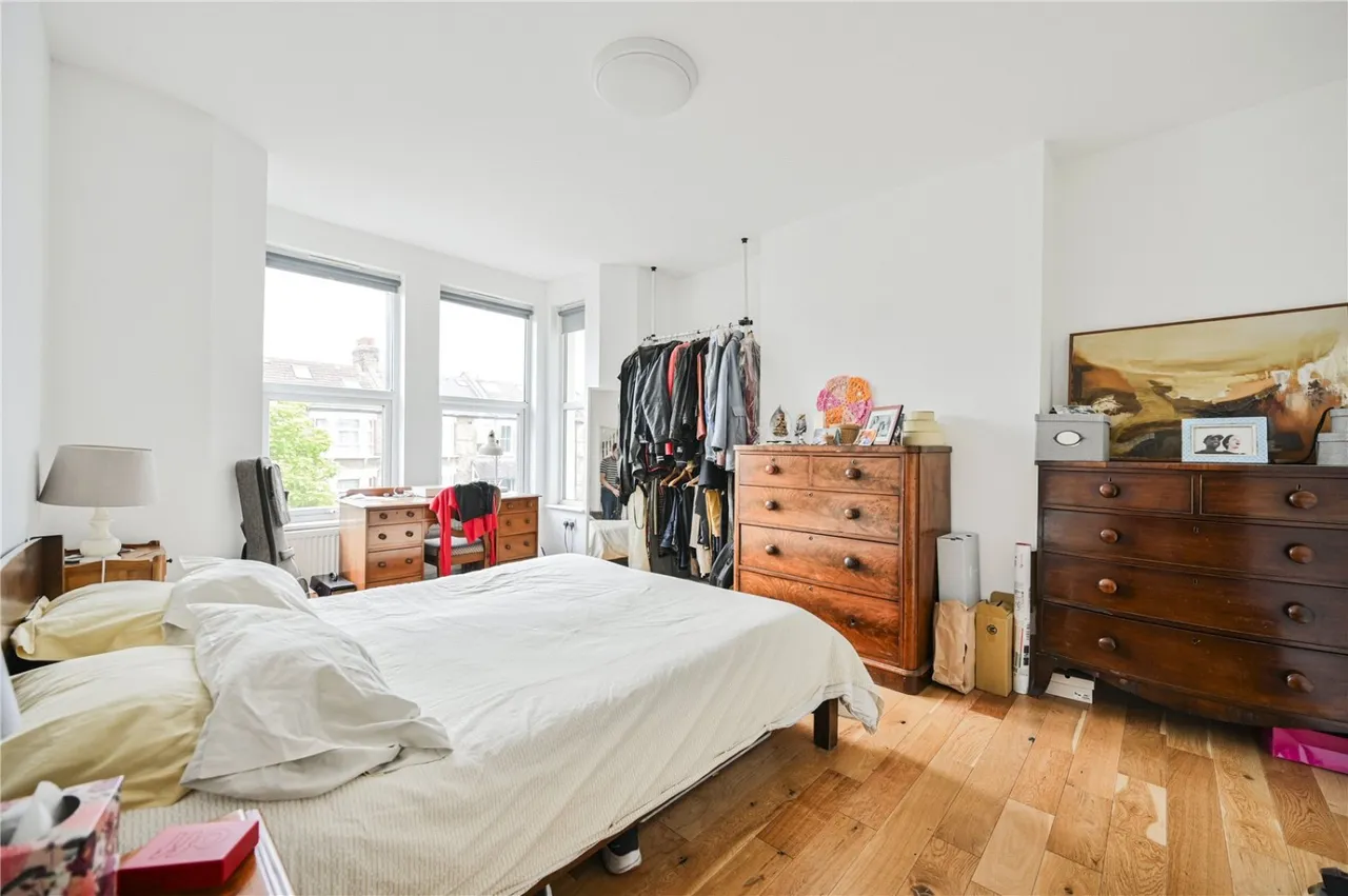 Warwick Road, London, N11, photo 10