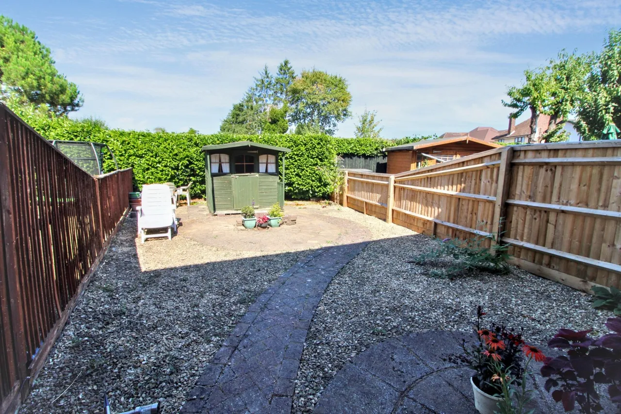 Amersham Road, Hazlemere, HP15, photo 4