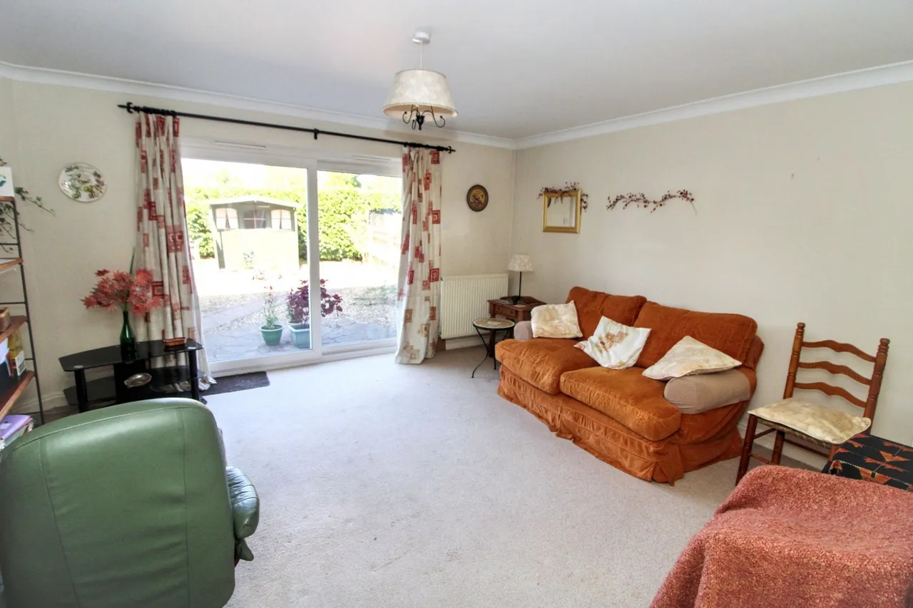 Amersham Road, Hazlemere, HP15, photo 8