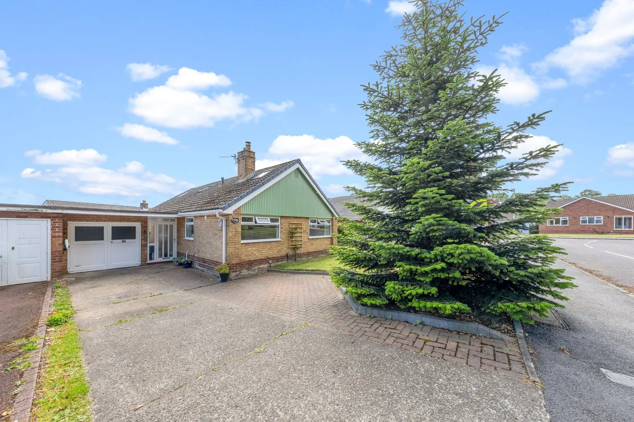 4 bed house for sale — Highfield Avenue, Appleton, Warrington, Warrington, WA4 5EE