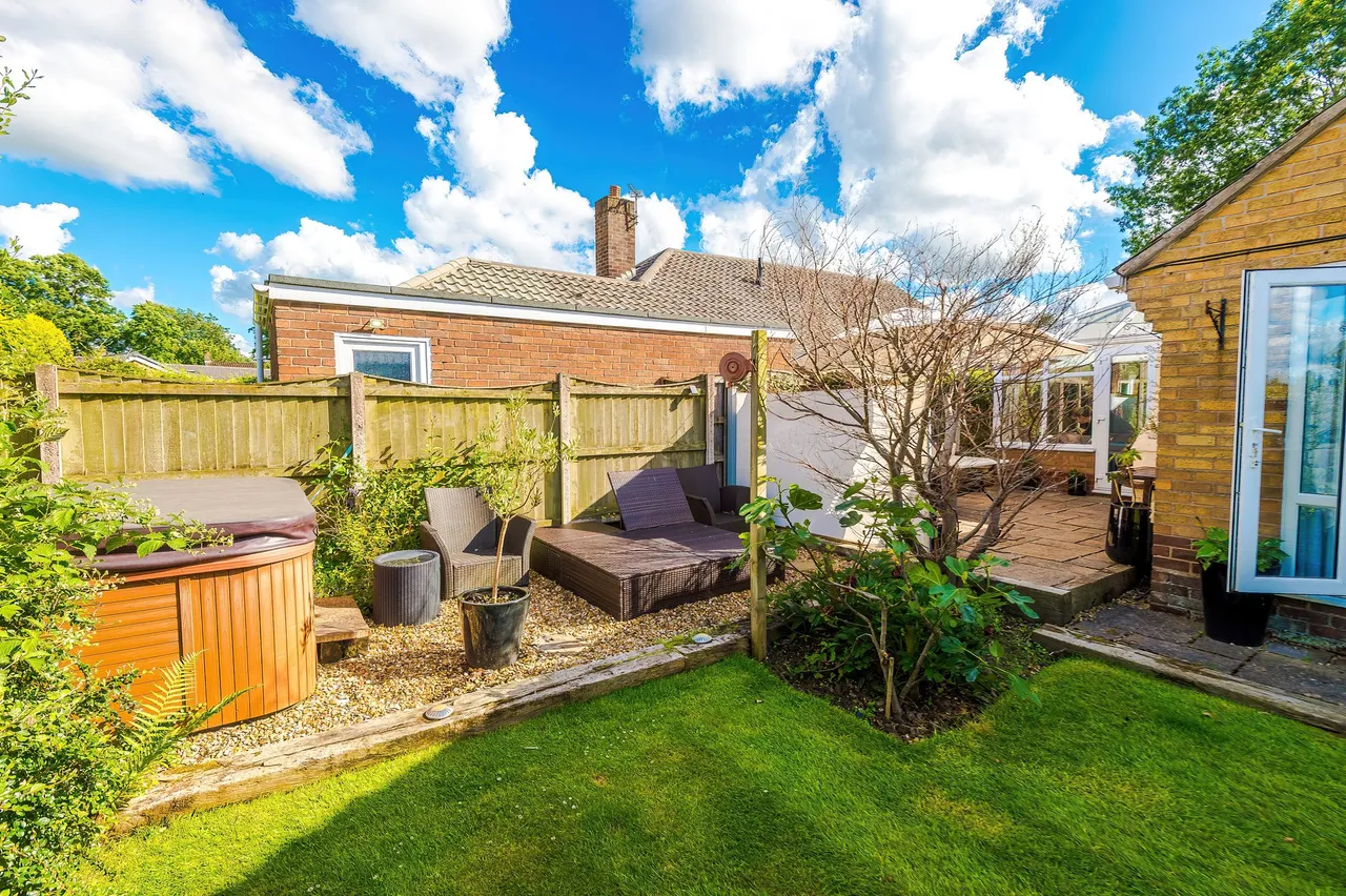 Highfield Avenue, Appleton, Warrington, Warrington, WA4 5EE, photo 29