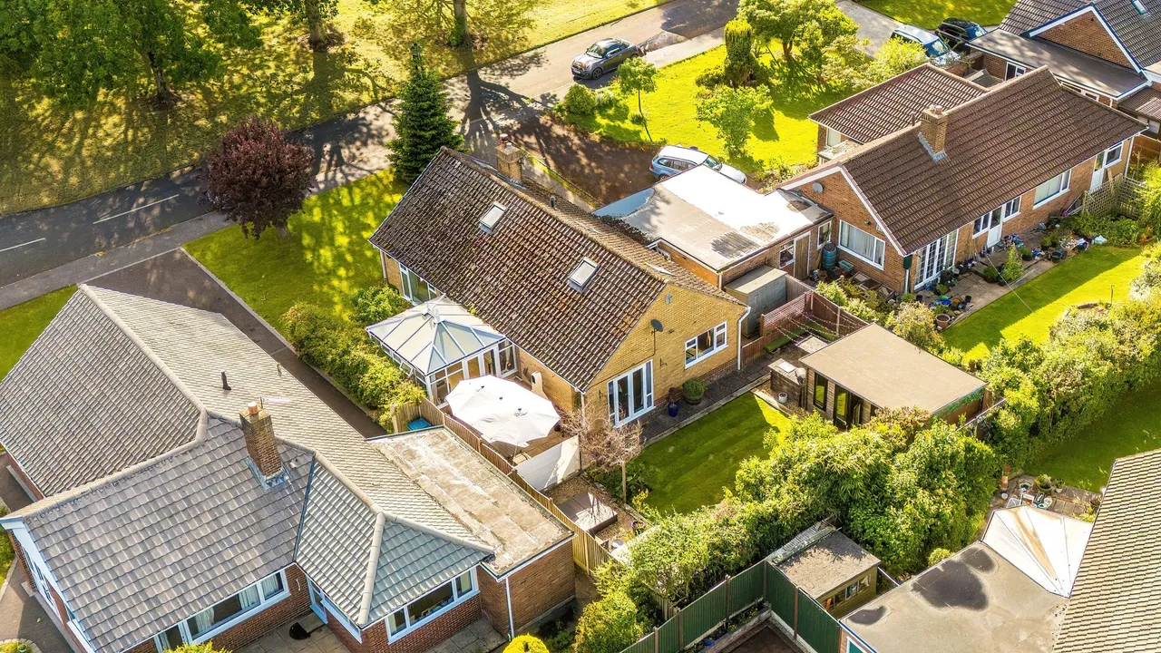 Highfield Avenue, Appleton, Warrington, Warrington, WA4 5EE, photo 33