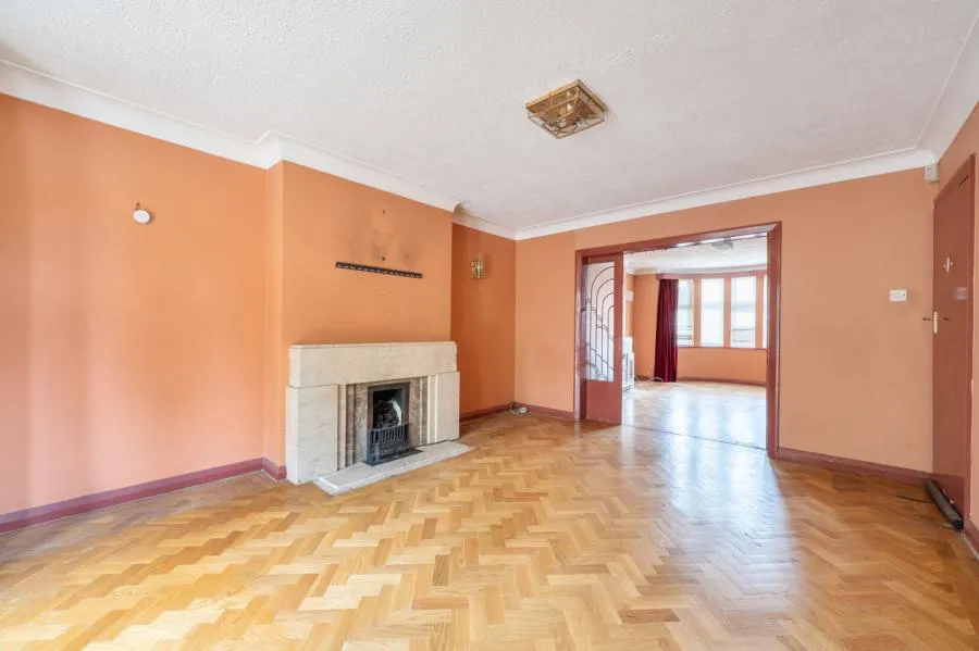 Hillcrest Gardens, London, N3, photo 19