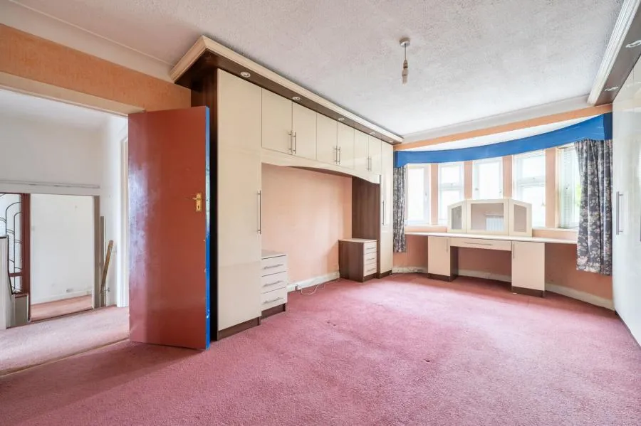 Hillcrest Gardens, London, N3, photo 16