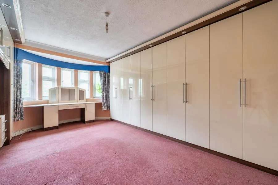 Hillcrest Gardens, London, N3, photo 15