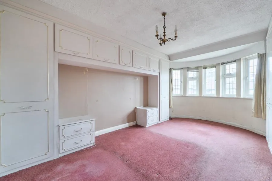 Hillcrest Gardens, London, N3, photo 17