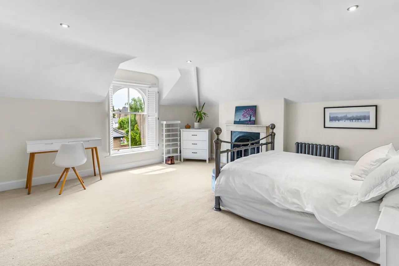 Leeds Road, Harrogate, HG2, photo 8