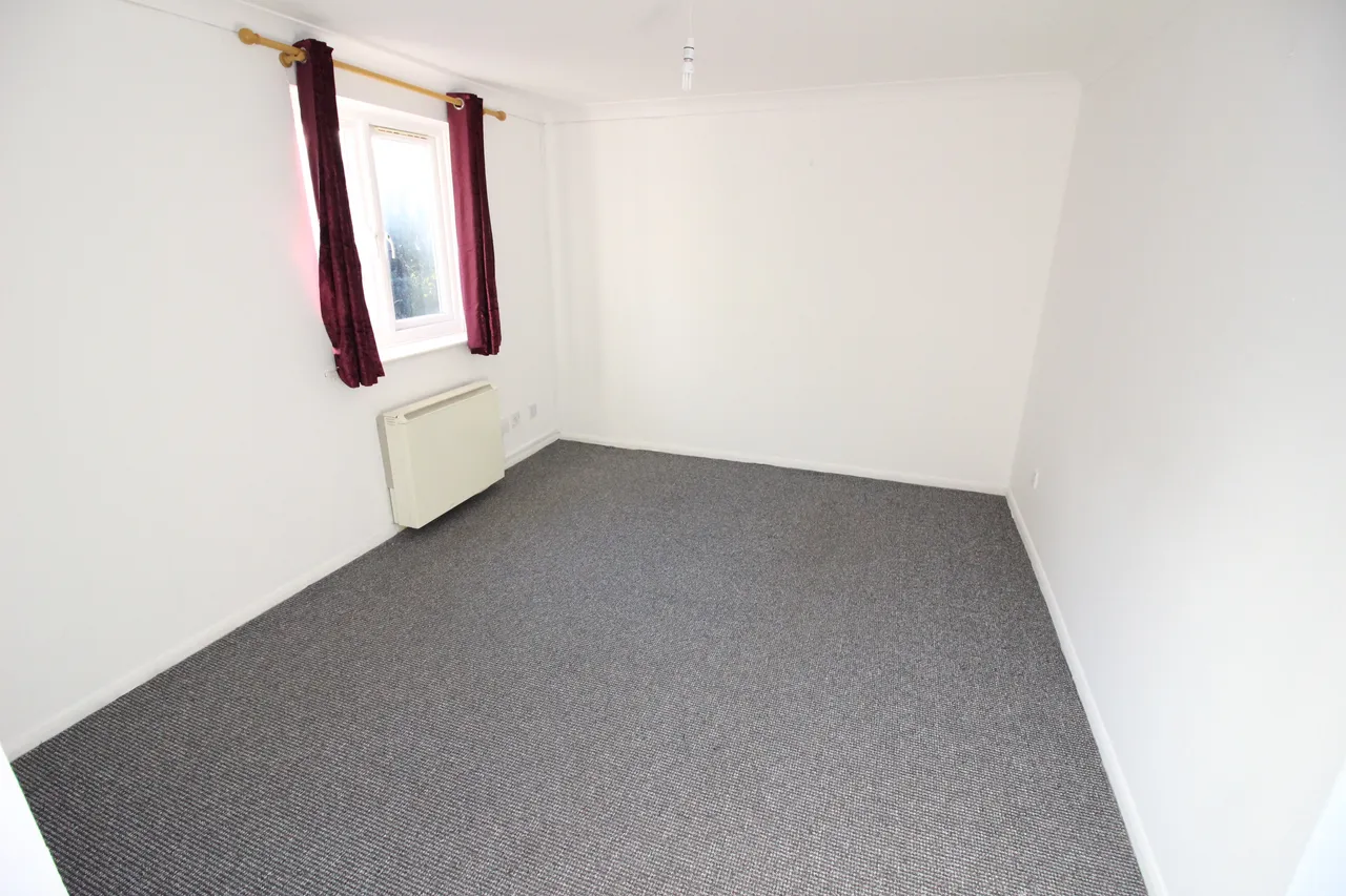 Percy Gardens, WORCESTER PARK, Surrey, Worcester Park, KT47SB, photo 6