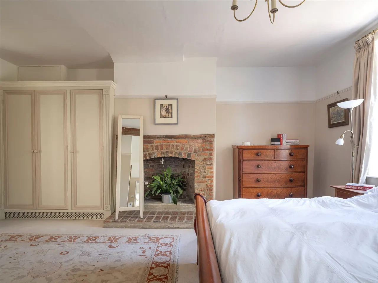 Poulton Hill, Marlborough, SN8, photo 16