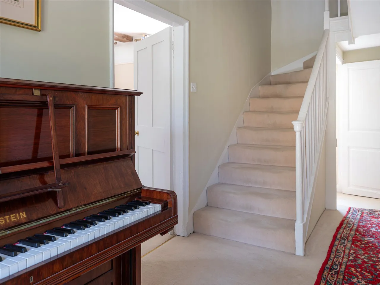 Poulton Hill, Marlborough, SN8, photo 11