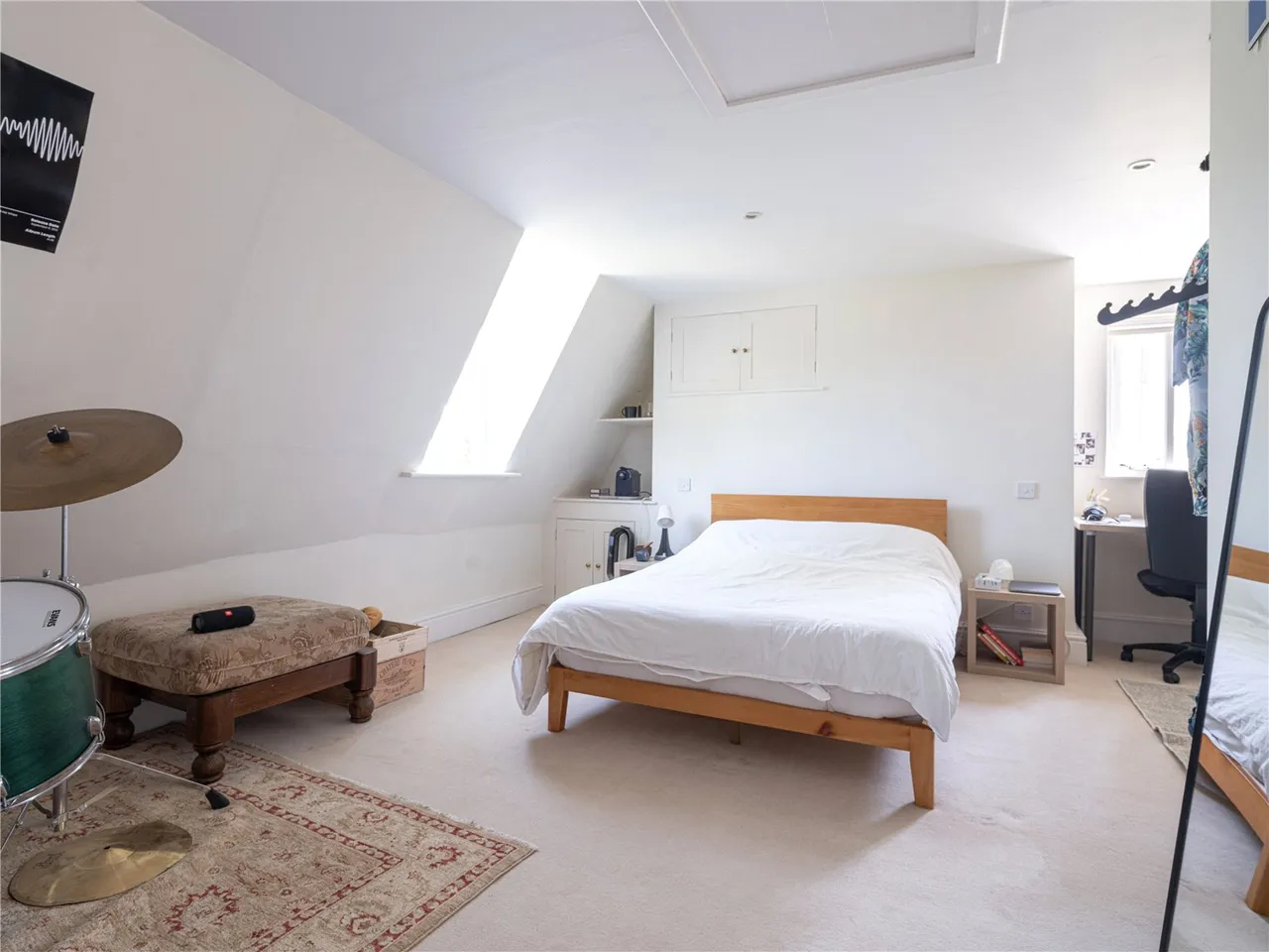 Poulton Hill, Marlborough, SN8, photo 20