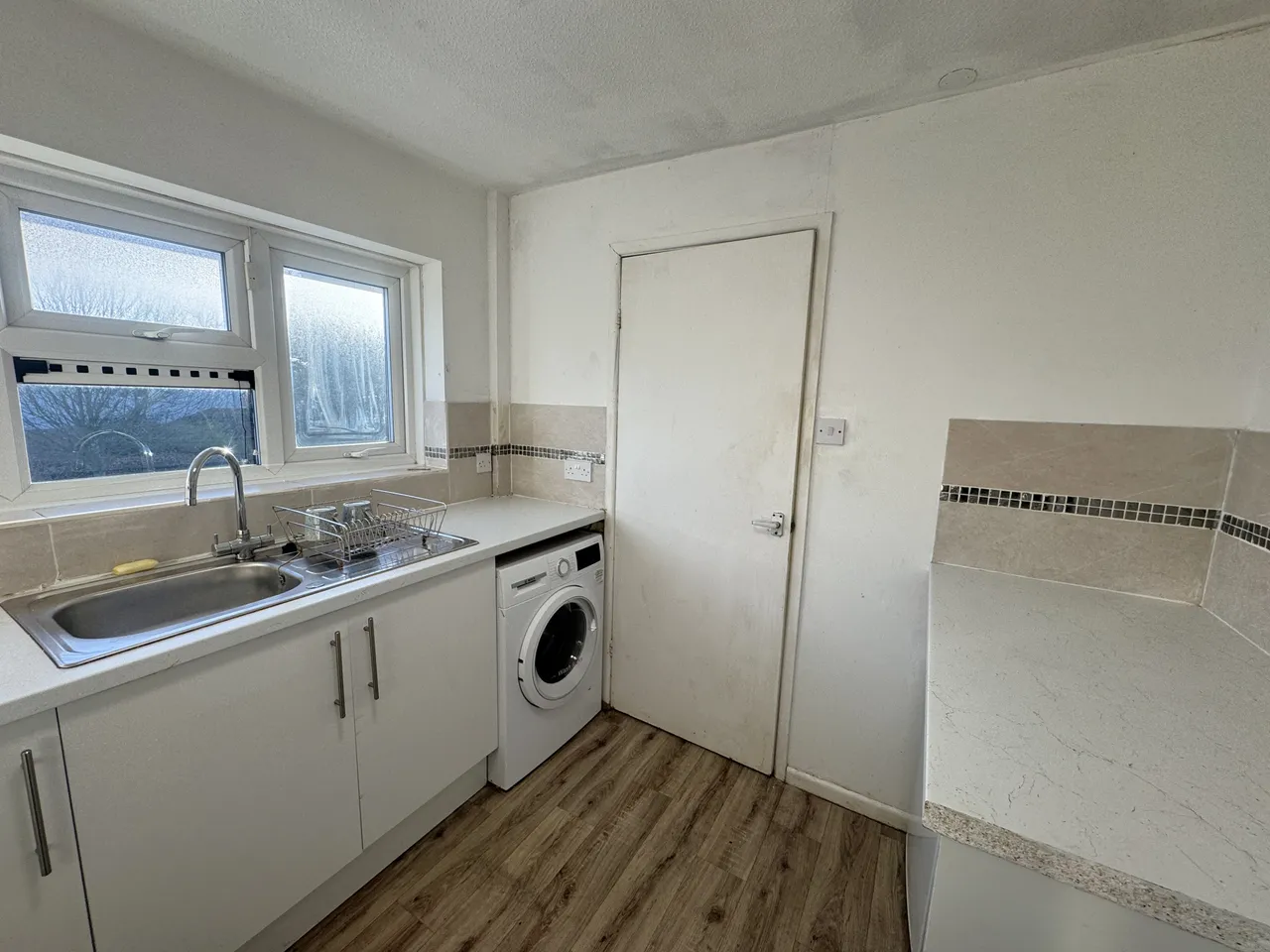Lomas Close, Burnage, M19, photo 4