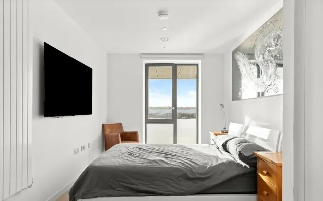 Cable Street, London, E16, photo 8
