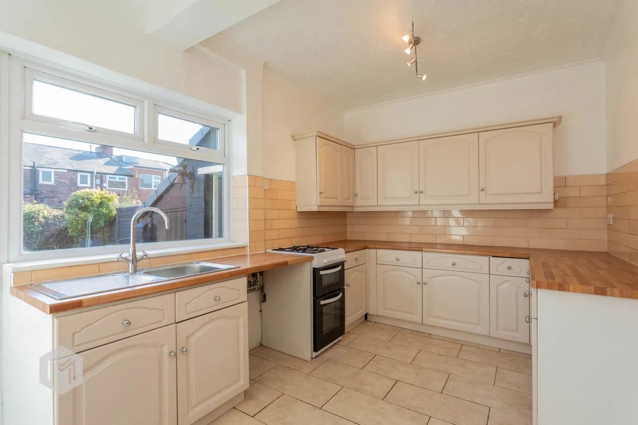 Charles Street, Swinton, Manchester, M27 9UG, photo 4
