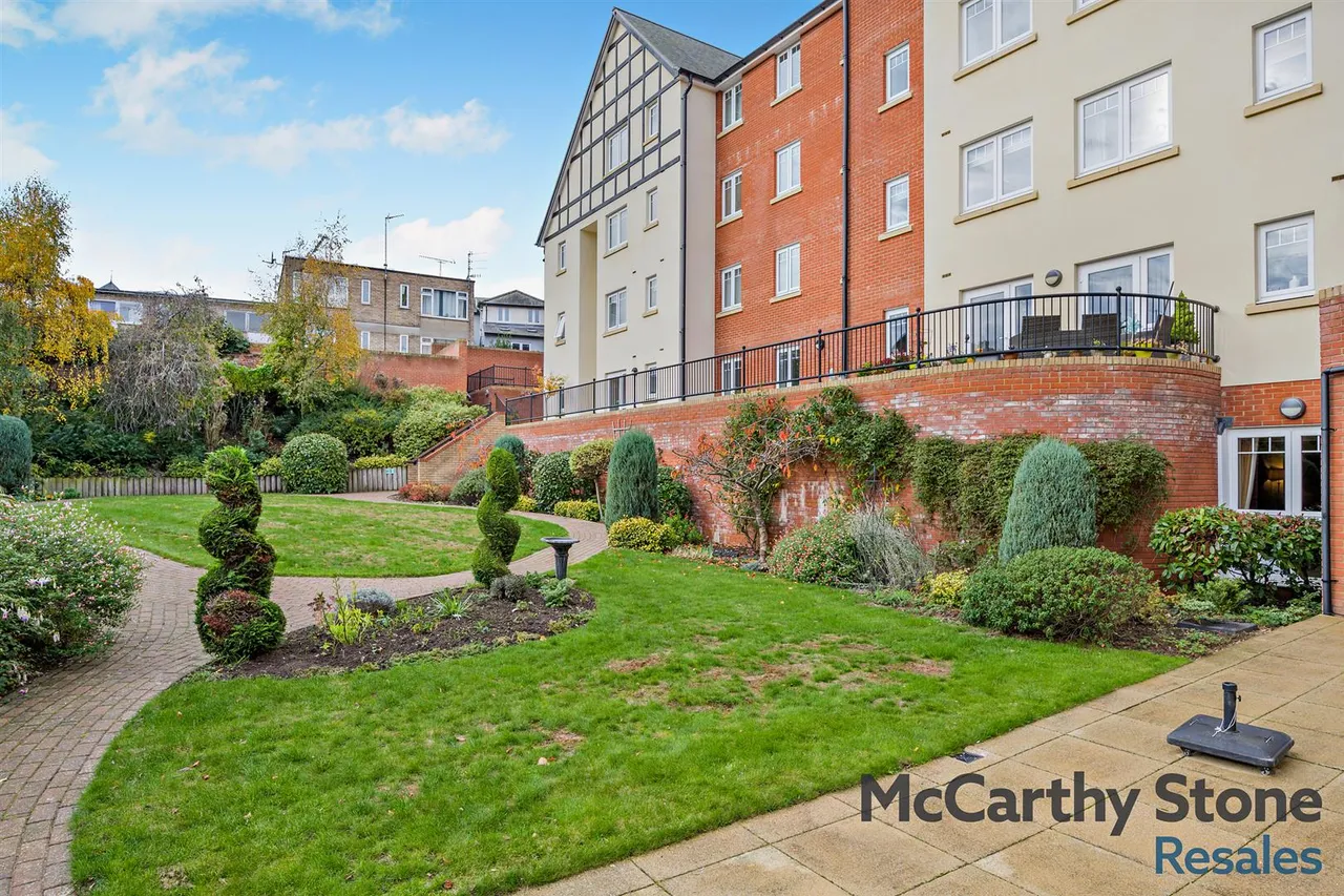 Cotton Lane, Bury St. Edmunds, IP33, photo 17