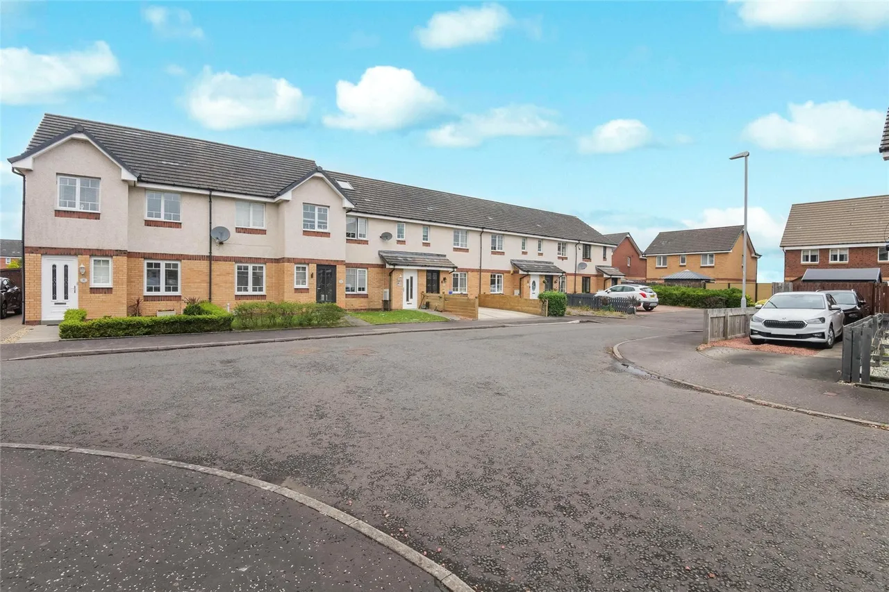 Adamston Way, PORT GLASGOW, Renfrewshire, PA14, photo 15