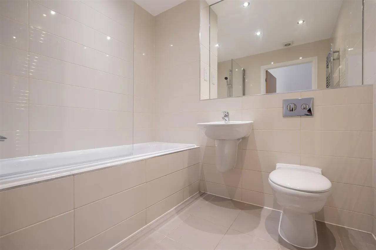 Otter Way, Yiewsley, UB7, photo 5