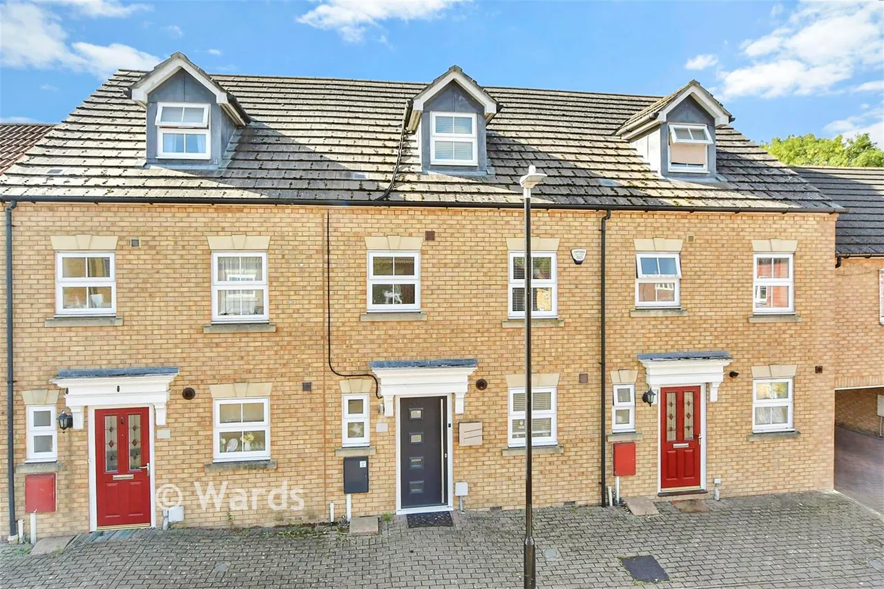 3 bed house for sale, Monarch Drive, Kemsley, ME10