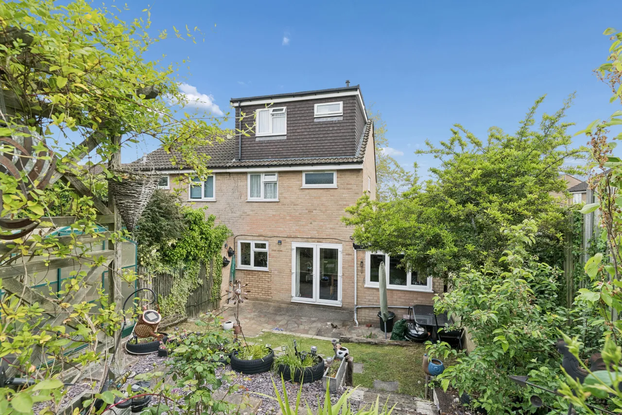 Broom Grove, Knebworth, Knebworth, SG3 6BQ, photo 4