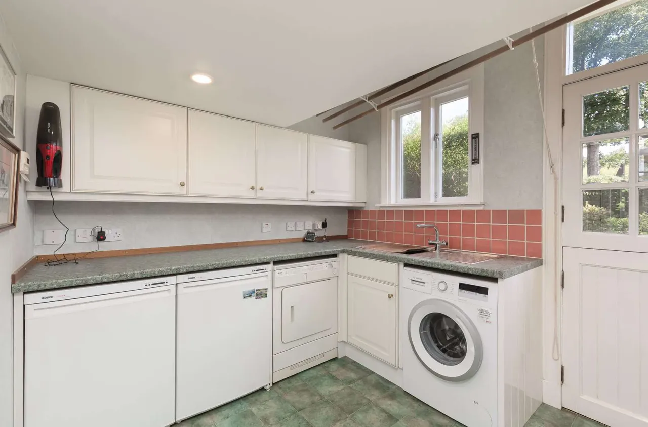 Gillsland Road, Merchiston, Edinburgh, Midlothian, EH10 5BW, photo 9