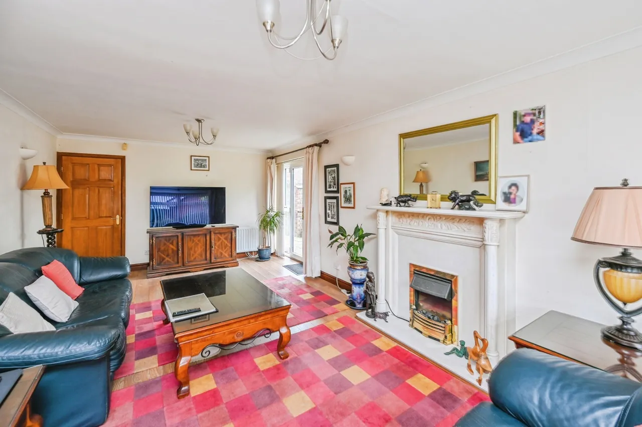 Rowen Court, Liverpool, L17, photo 6