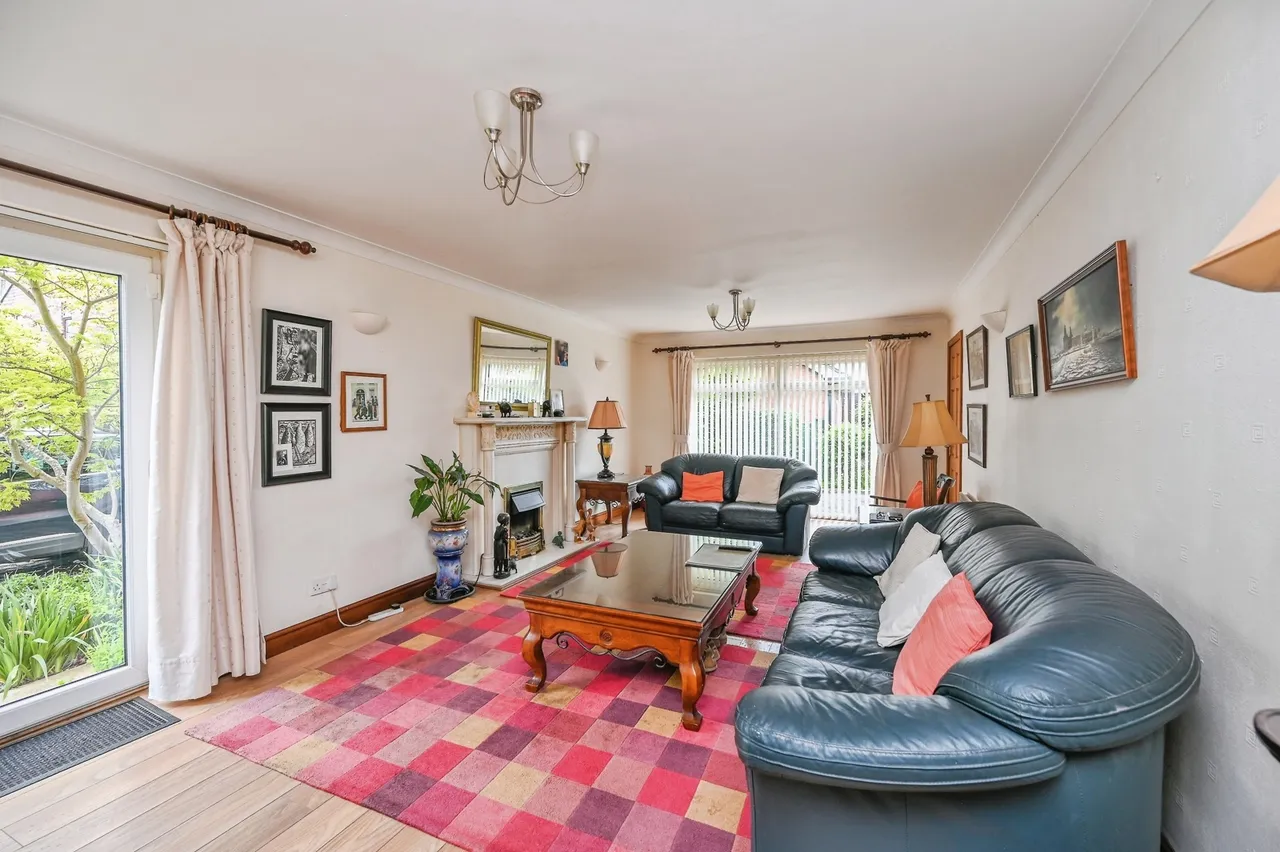 Rowen Court, Liverpool, L17, photo 4