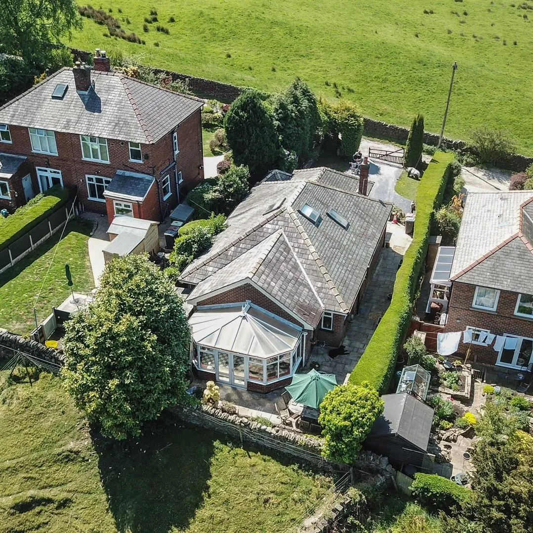 3 bed house for sale, Moorland Road, Birch Vale, SK22