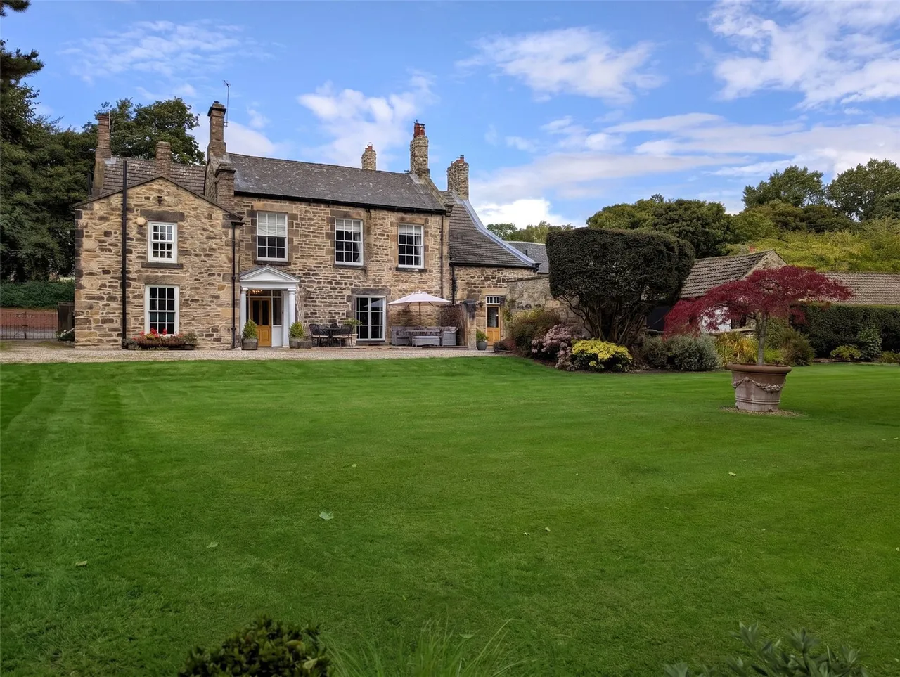 5 bed house for sale — Newburn House,High Street, Newburn, Newcastle upon Tyne, Tyne and Wear, NE15