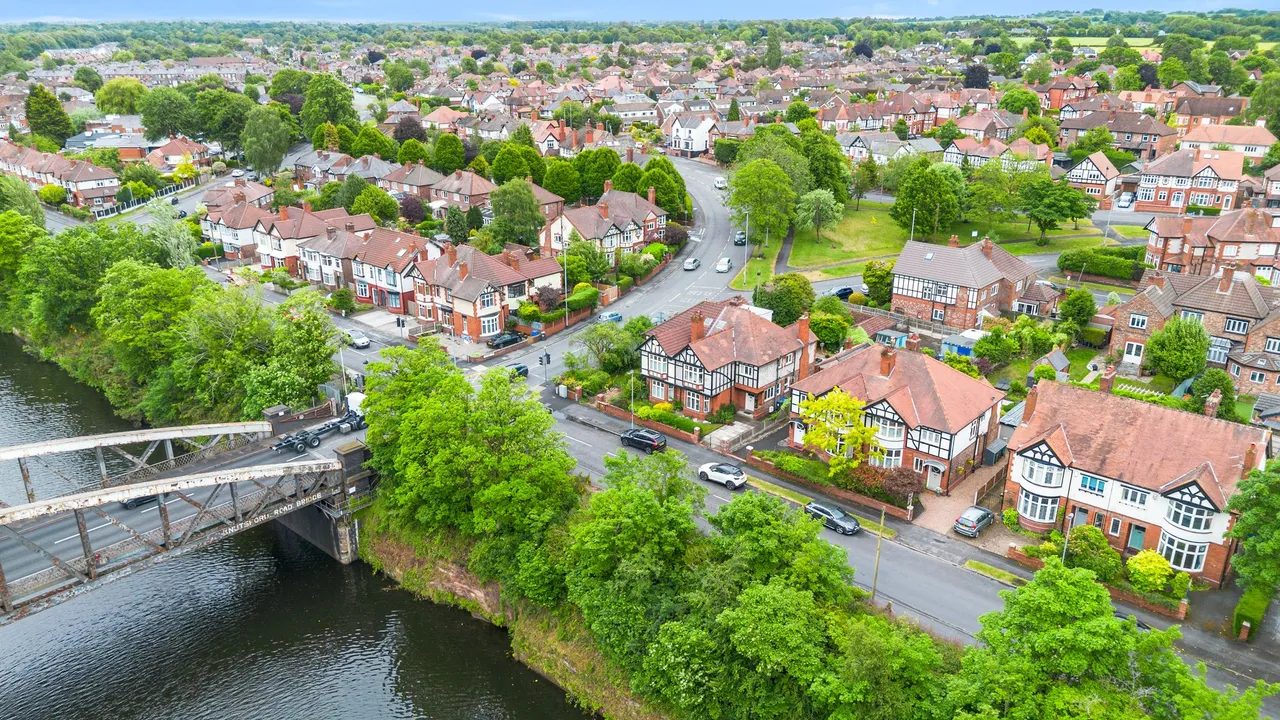 Greenbank Road, Stockton Heath, Warrington, Warrington, WA4 2DW, photo 9