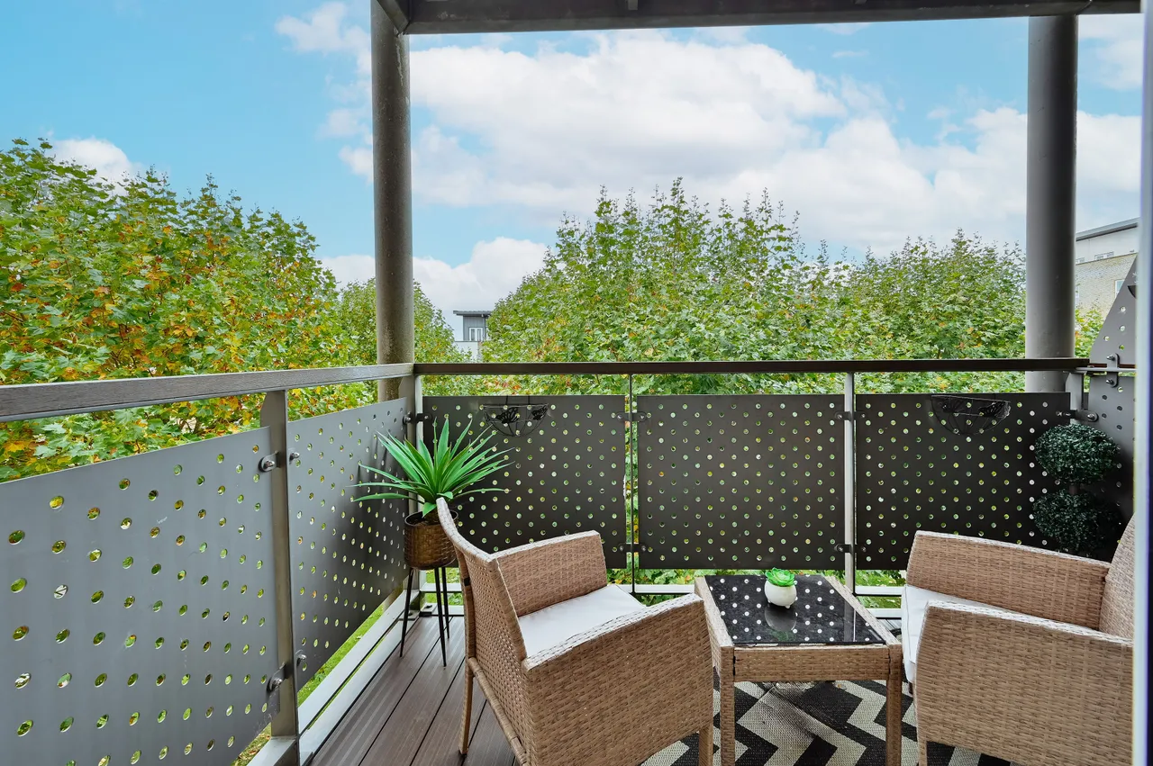 24 Westmount Apartments, Metropolitan Station Approach, Watford, photo 4