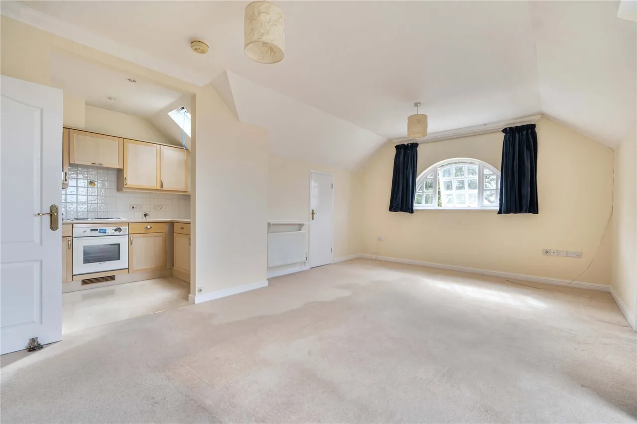 Castle Village, Berkhamsted, photo 2