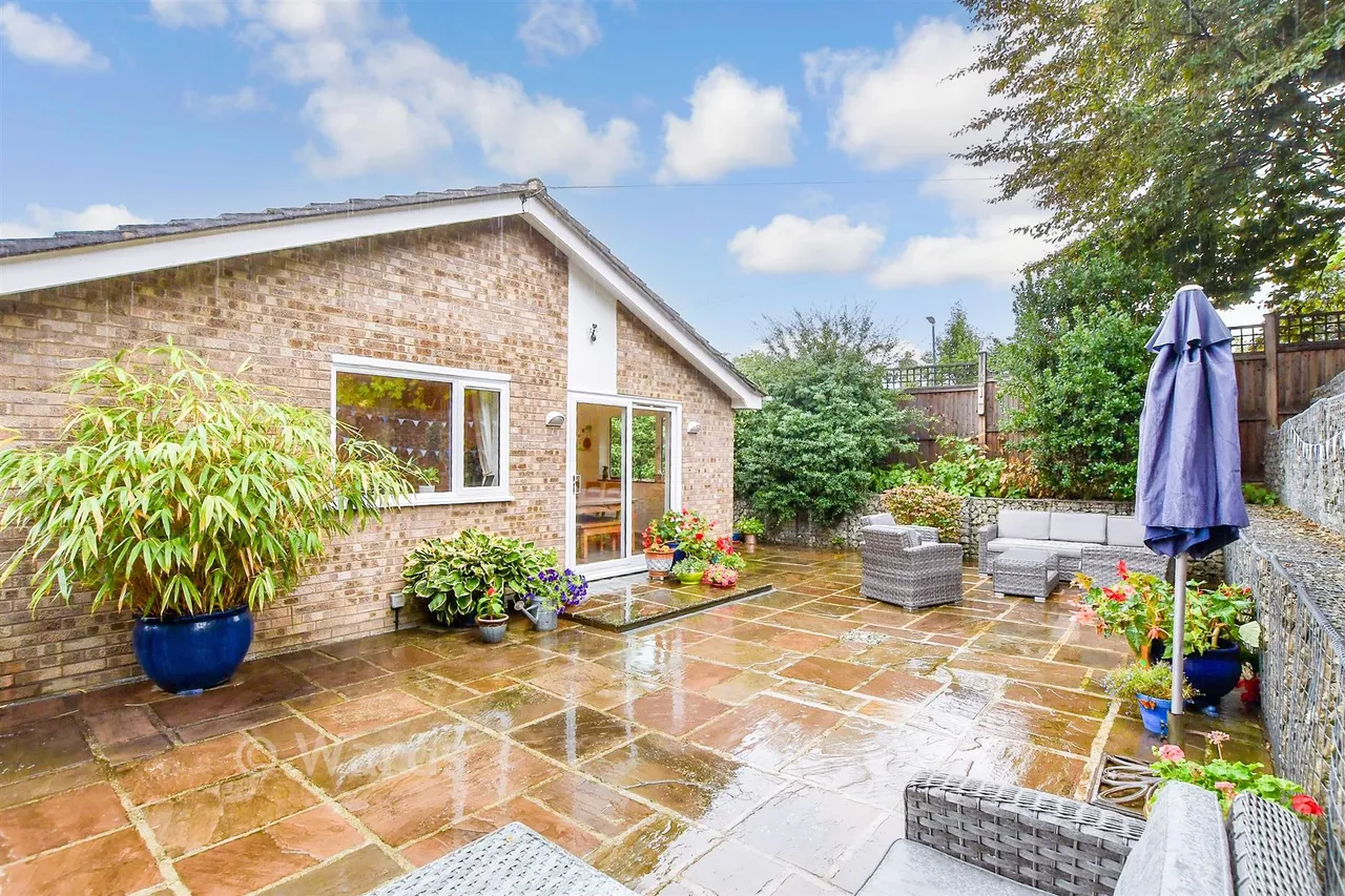 Court Drive, Maidstone, ME16, photo 11
