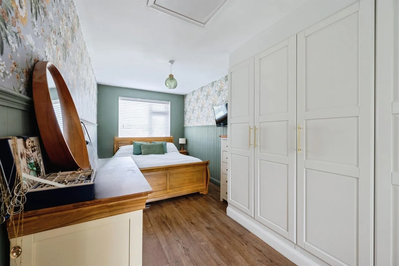 Tellcroft Close, Corsham, photo 12