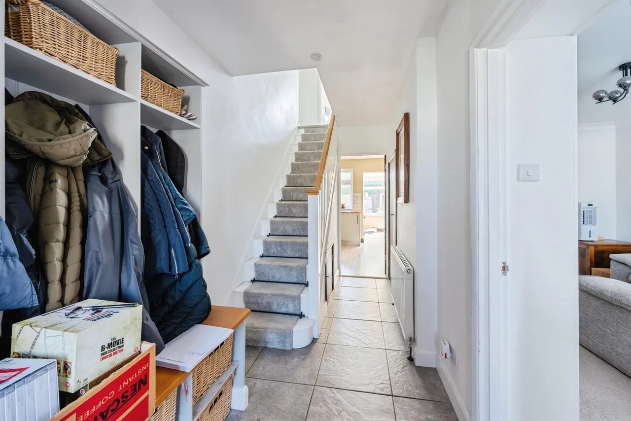 Tellcroft Close, Corsham, photo 9
