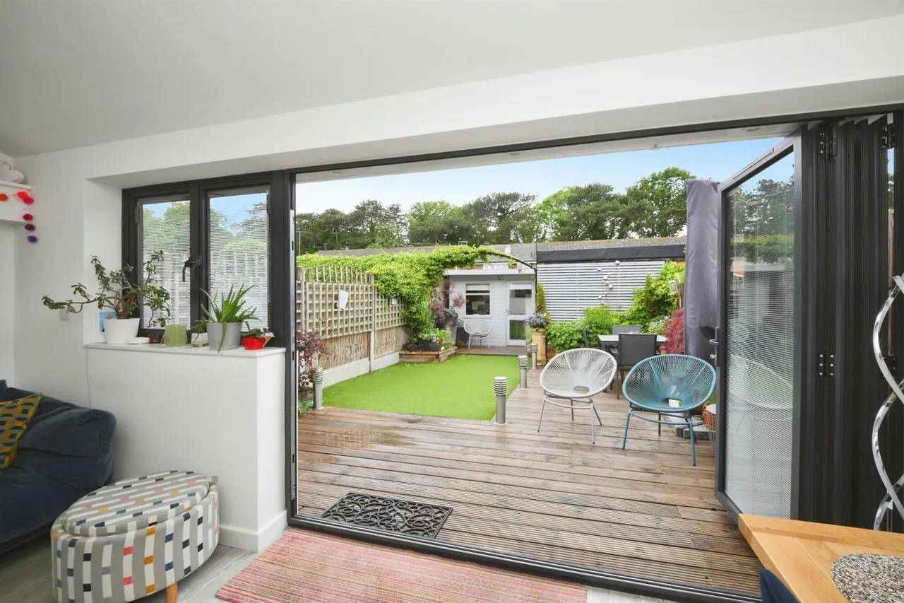 The Croft, Broxbourne, photo 7