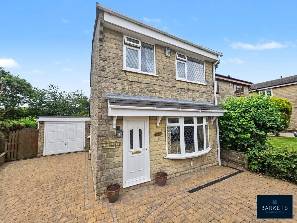 Thorndene Way, Bradford BD4 0SW, photo 13