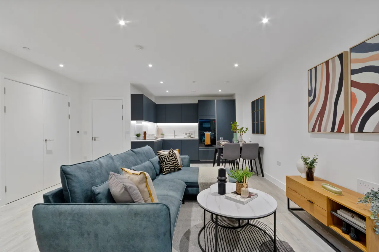 Civic Street, Hounslow, TW3, photo 8